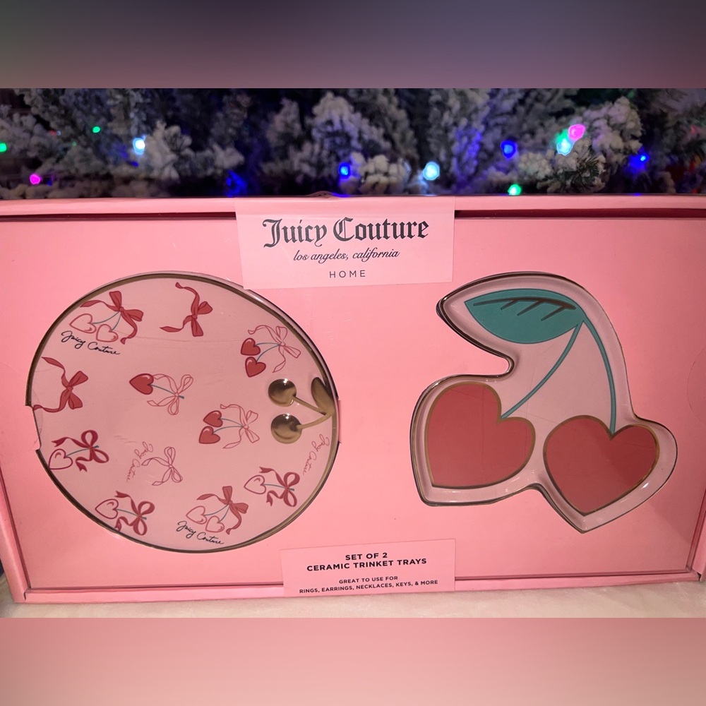 Juicy Couture Pink‎ Ceramic Trinket Tray Set (2) New in Box - Picture 2 of 5